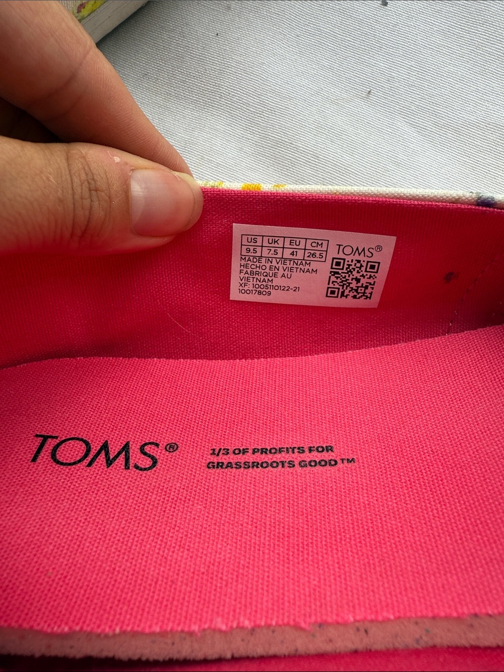 TOMS Floral Canvas Slip-Ons in White, Yellow & Pink - Picture 6 of 6